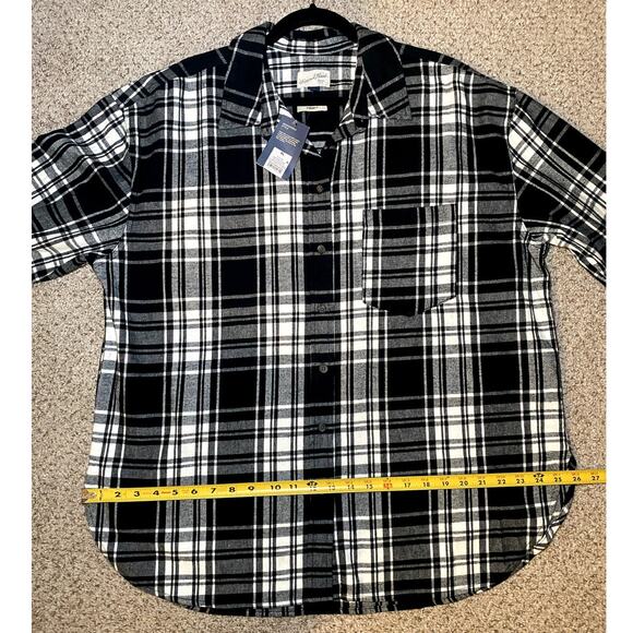 Universal Thread - Black & White Oversized Flannel - XL - Picture 5 of 13